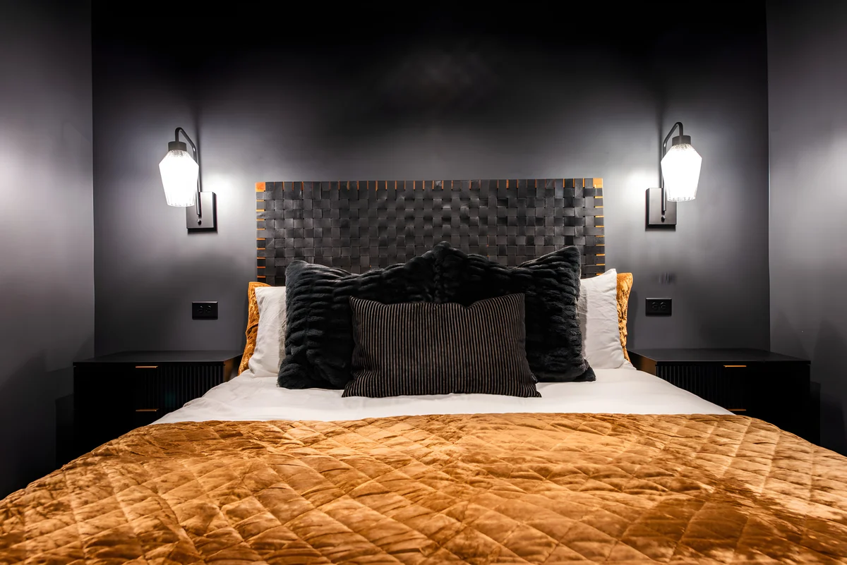 Bedroom 3 image 1