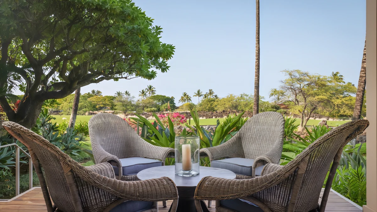 Wander Kailua Kona Serenity