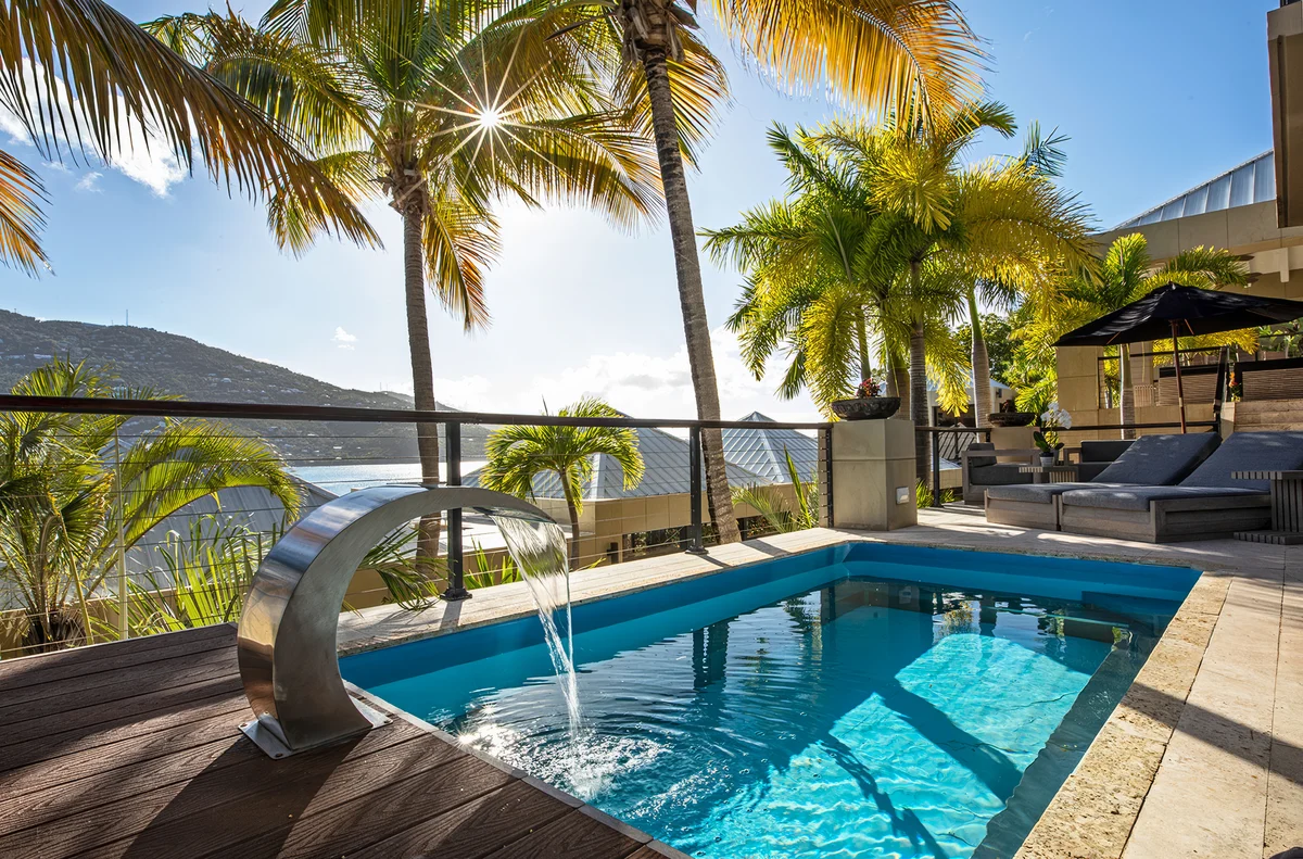 Wander St. Thomas Grove