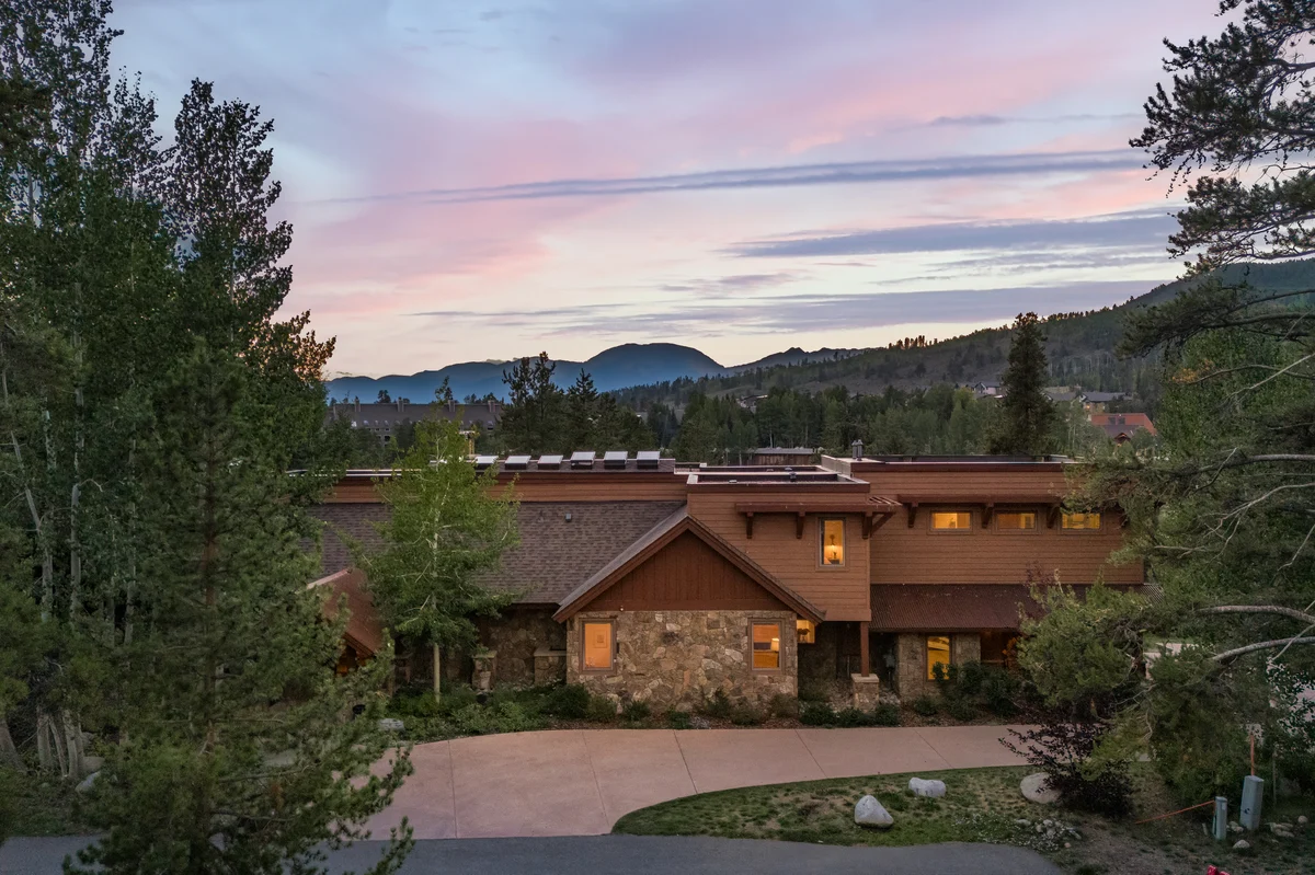 Wander Keystone Summit