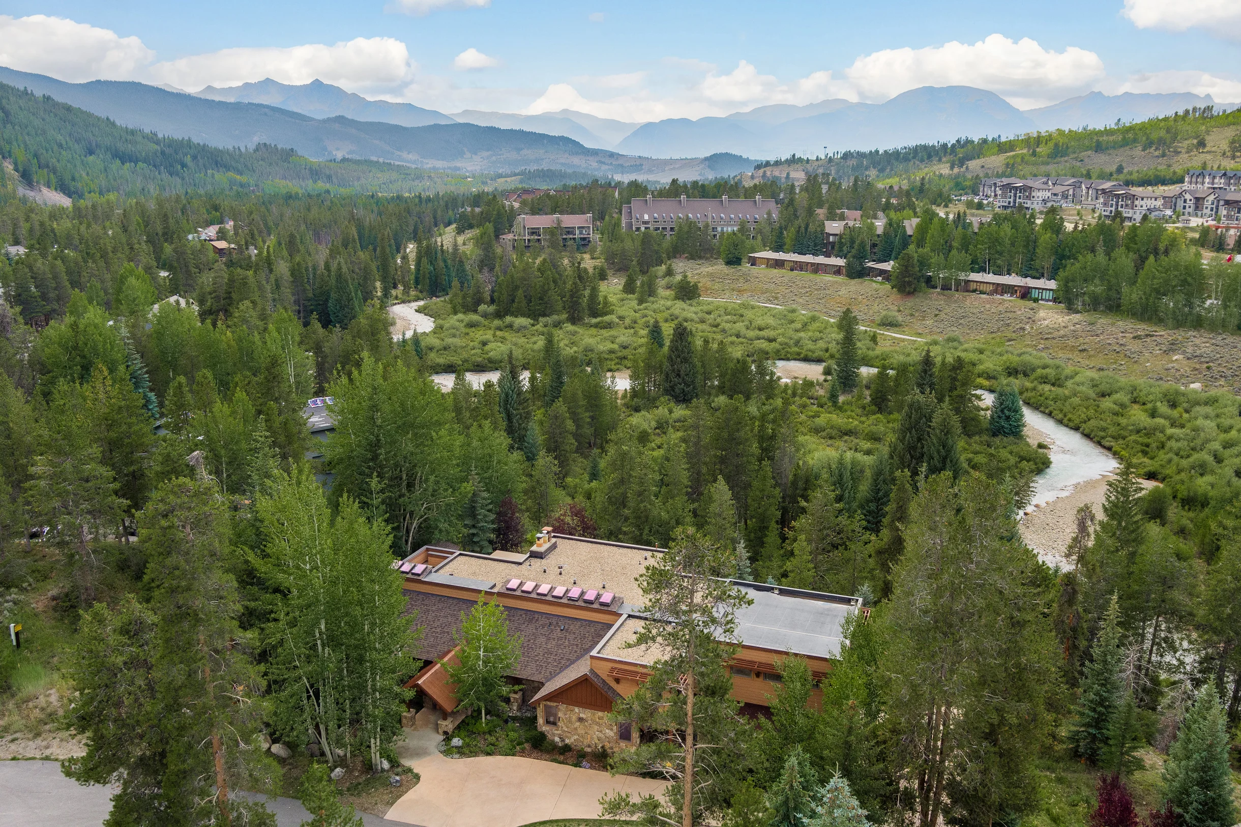 Wander Keystone Summit #100