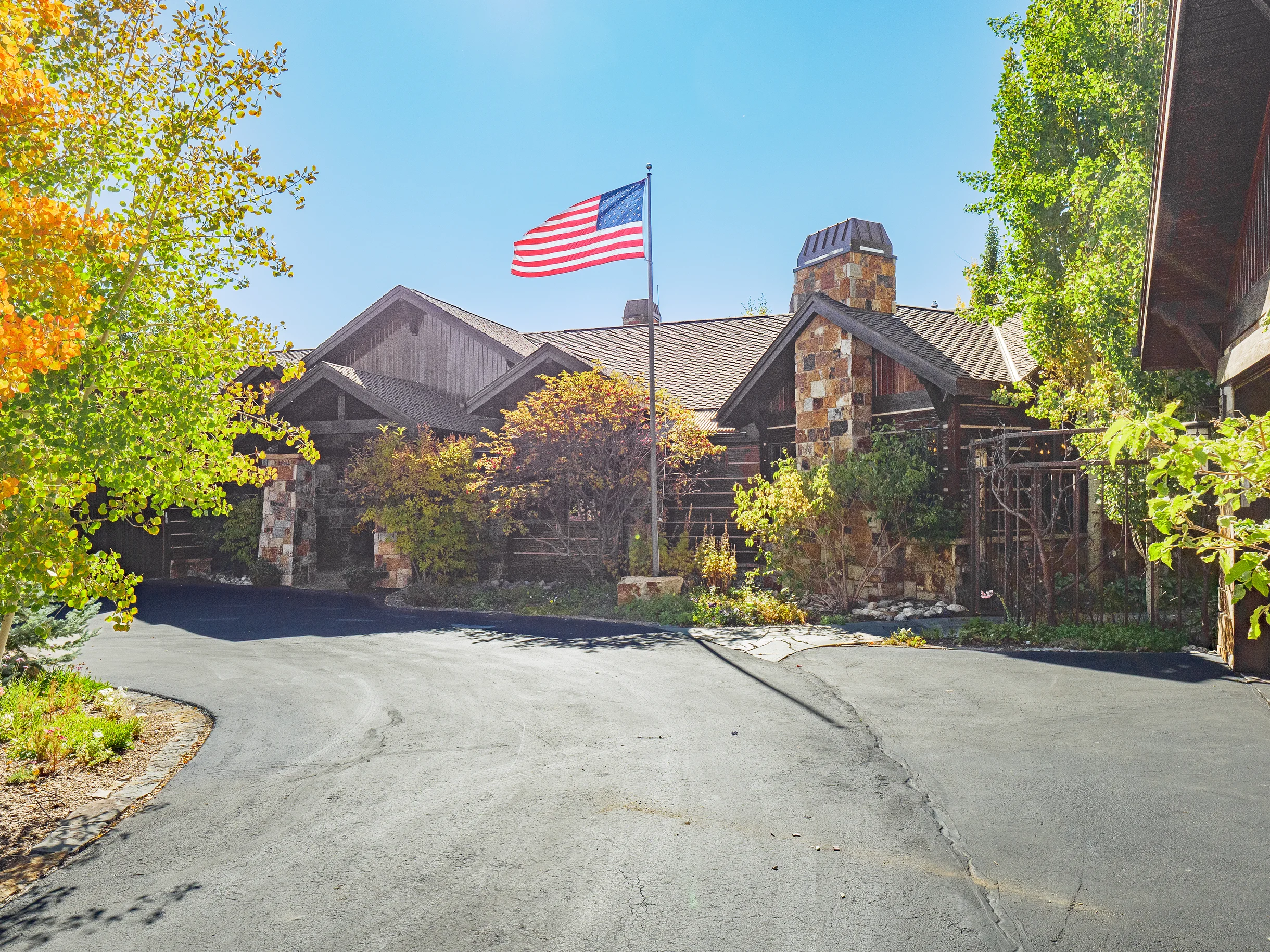 Wander Silverthorne Riverbend #113