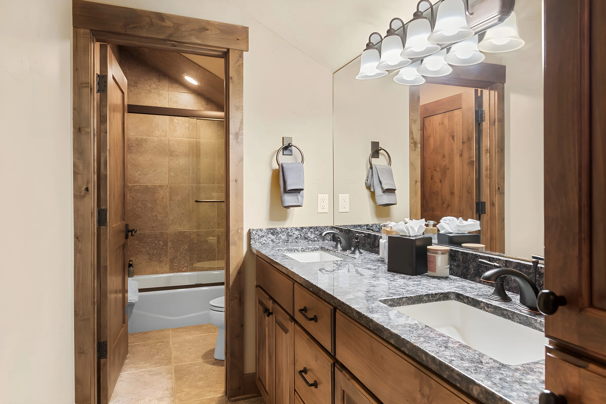 Wander Dillon Peaks #13