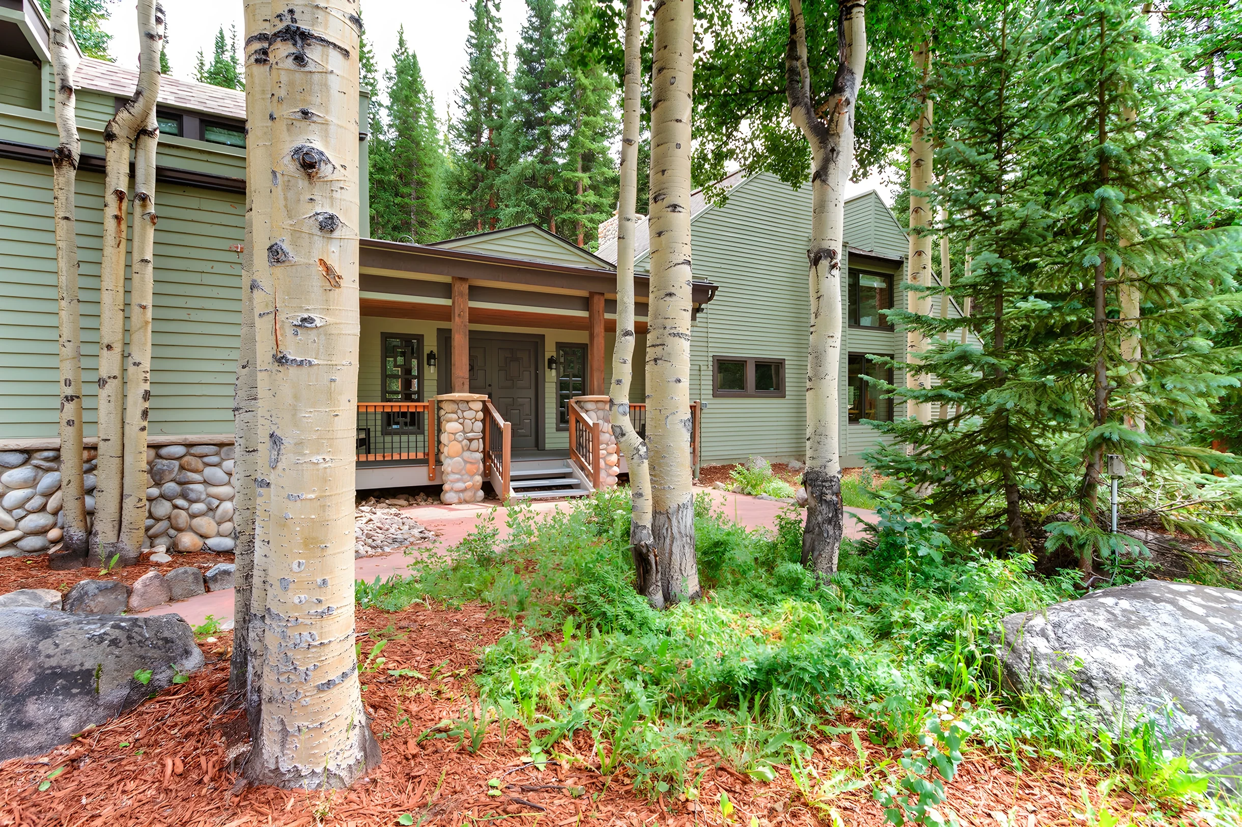 Wander Breckenridge Peakview #82