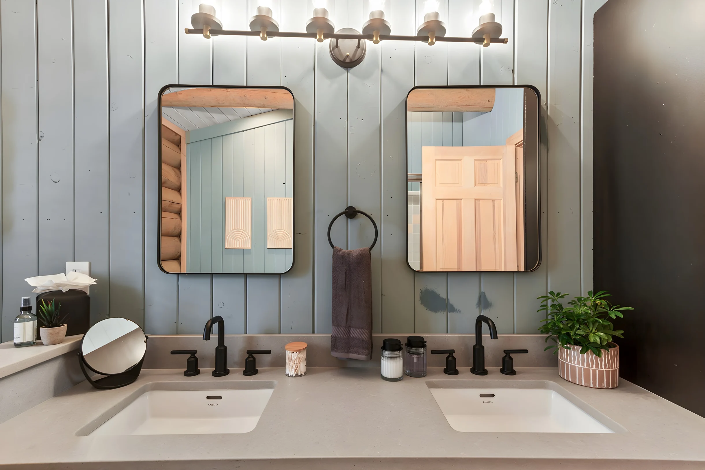 Wander Breckenridge Peakside #12