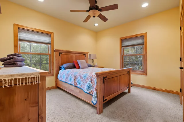 Bedroom 8 image 1