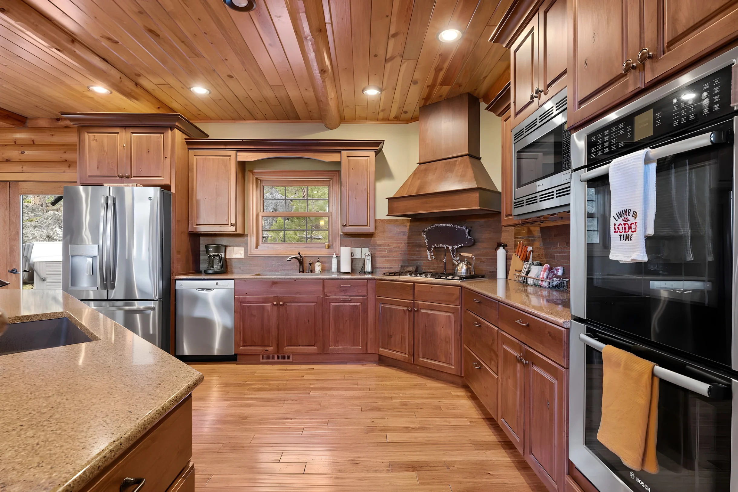 Largest Black Hills Lodge - Sleeps 30 - 13 Bedroom #47