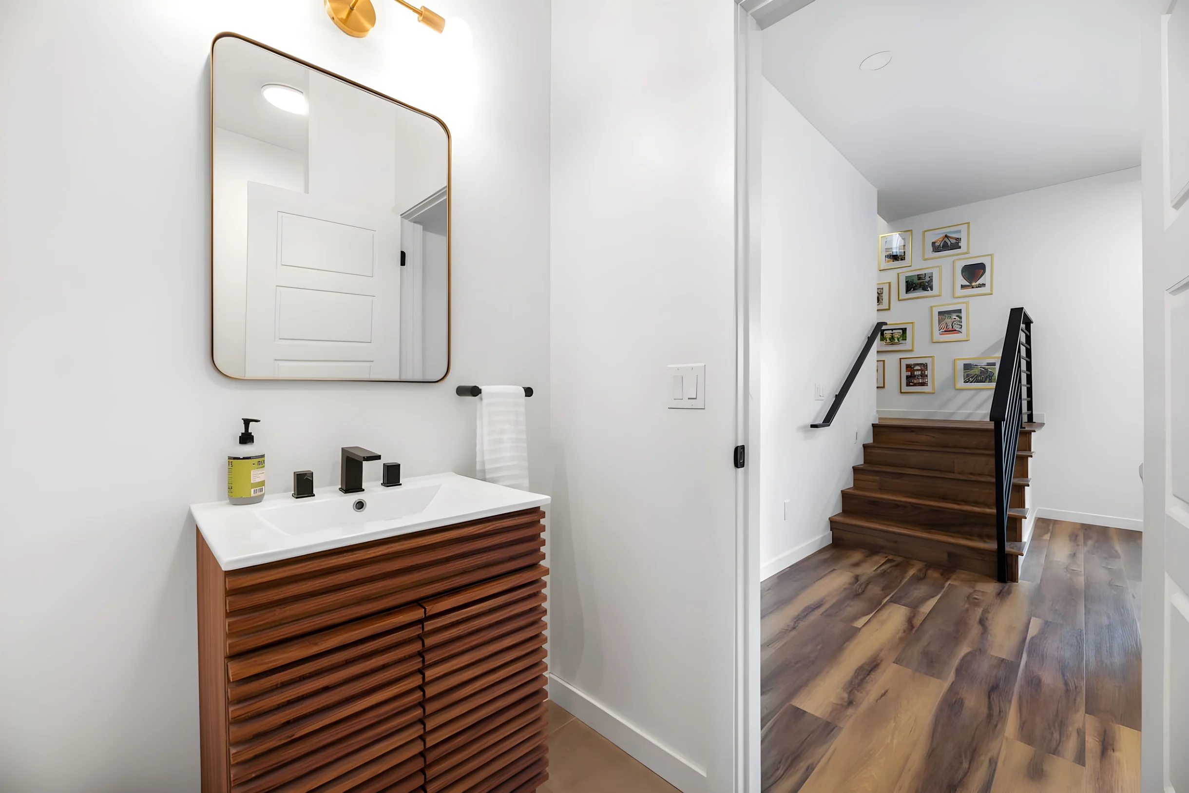 Monaco Place- 3bed 2.5bath #20