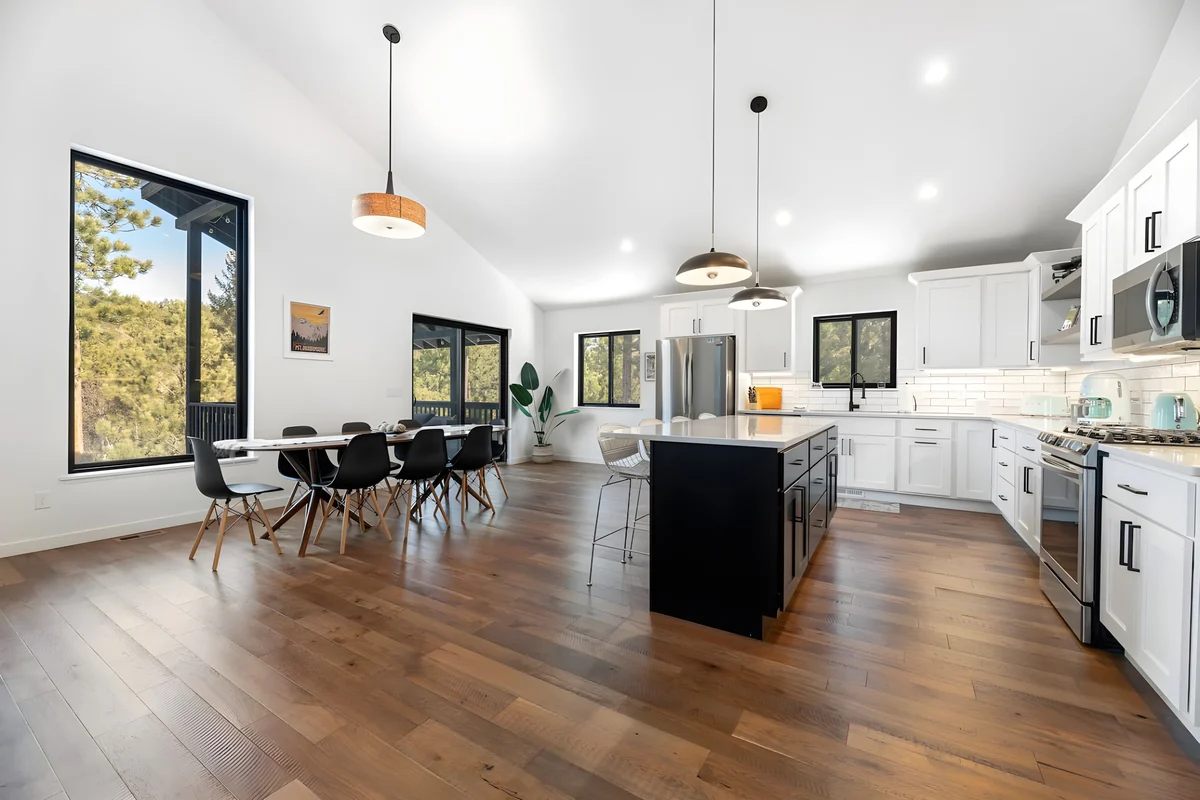 Monaco Place- 3bed 2.5bath
