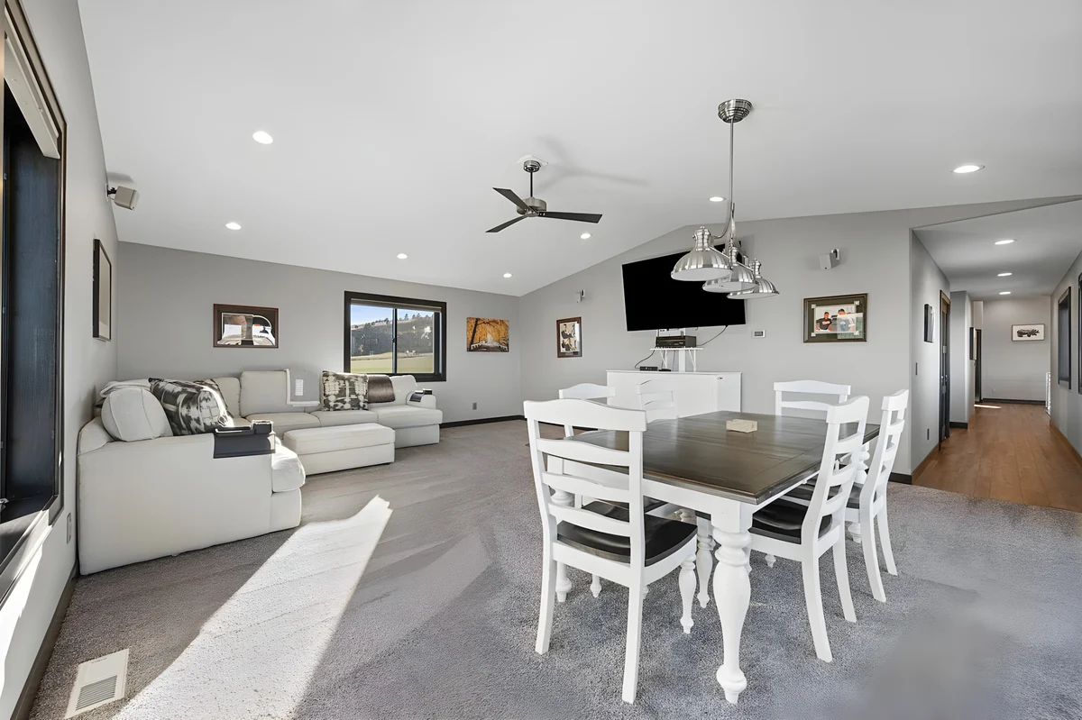 Luxe Spearfish Golf Course Home - The Luxe at Elkhorn property photo 3