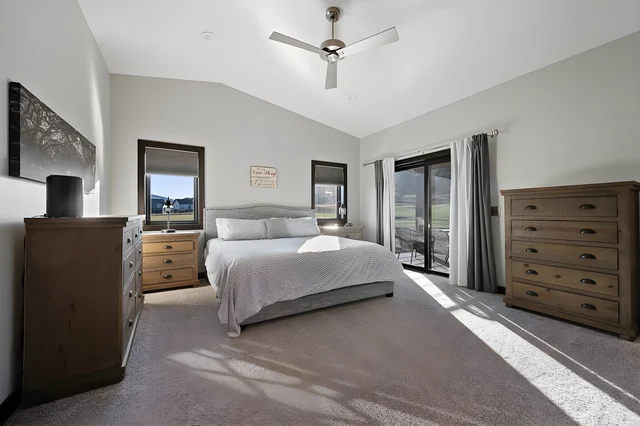 Bedroom 1 image 1
