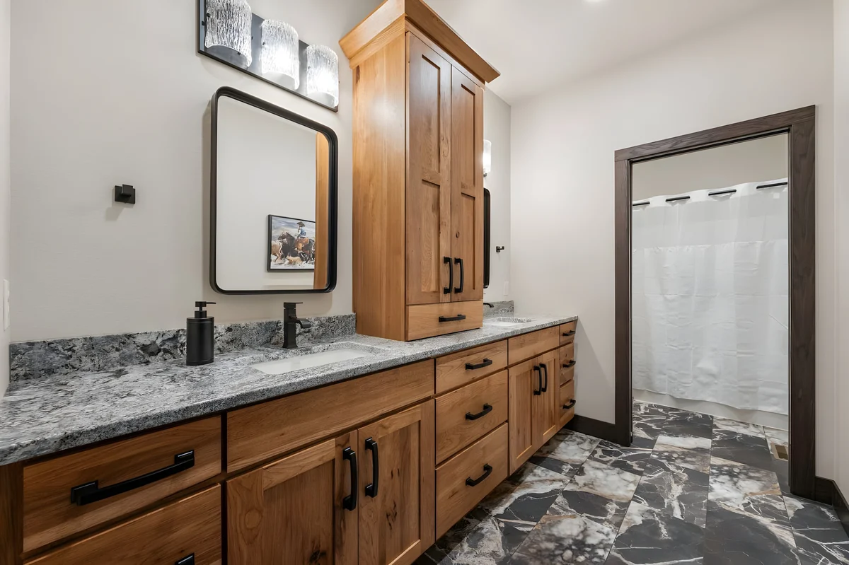 Wander Sturgis BlackHills Retreat