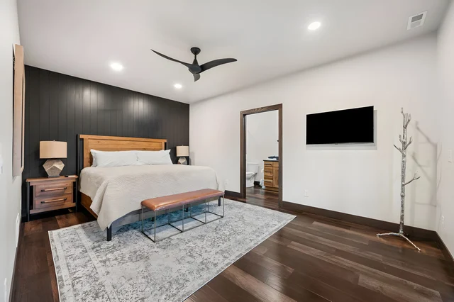 Bedroom 4 image 1