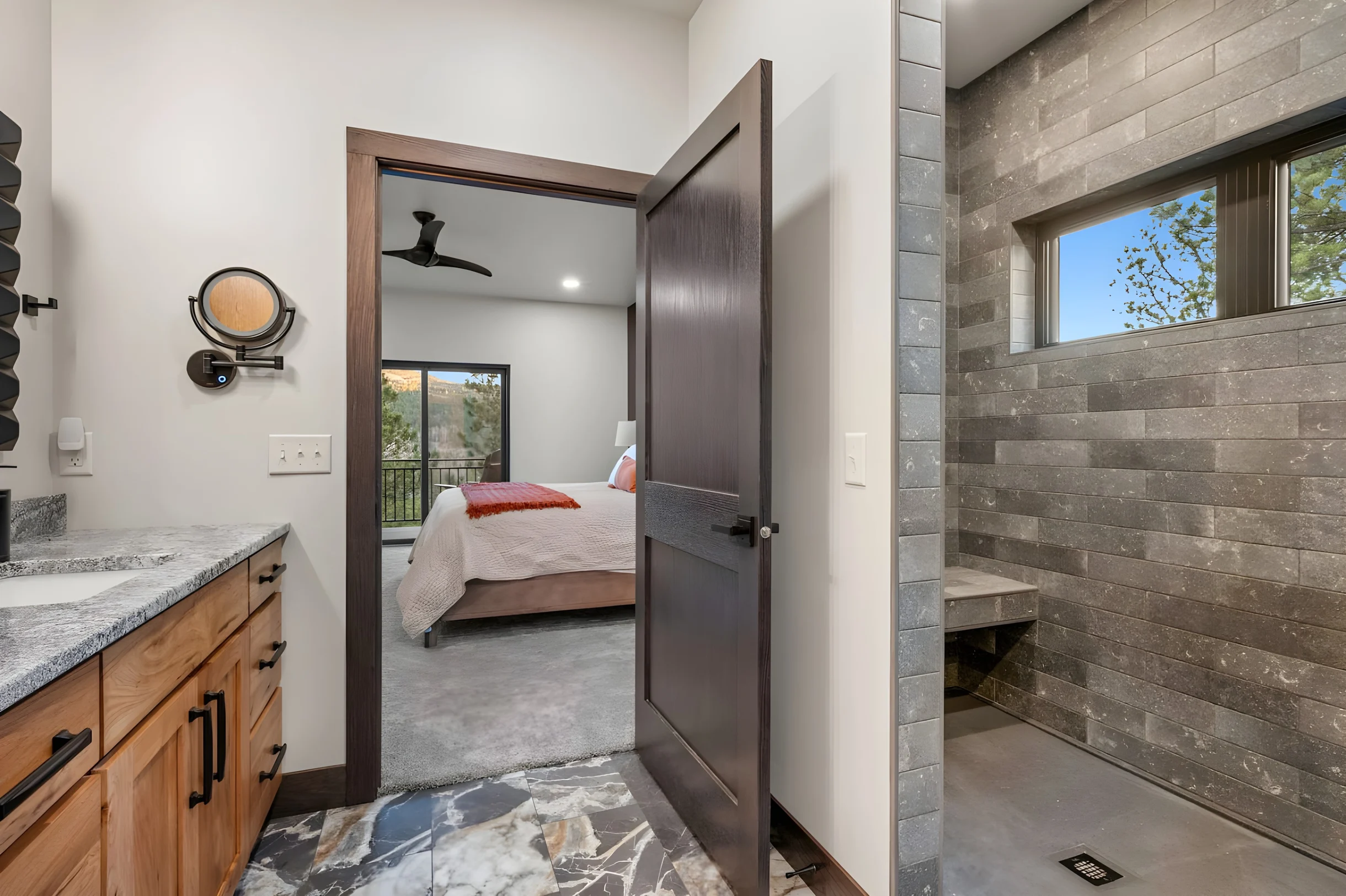 New 7 Bed 7 Bath - Life's A Hoot #42