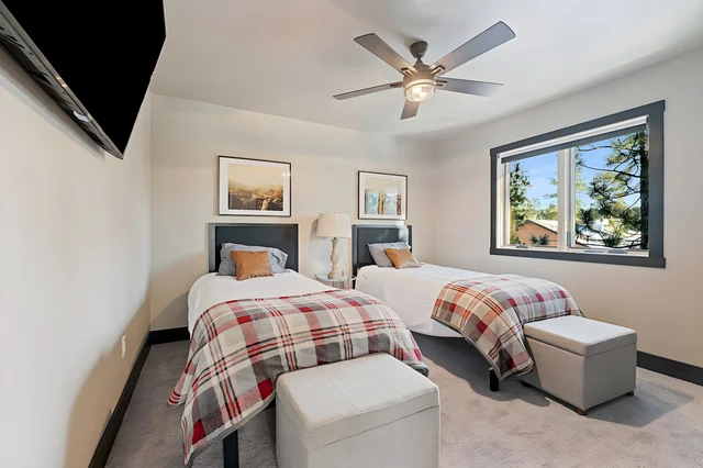Bedroom 3 image 1