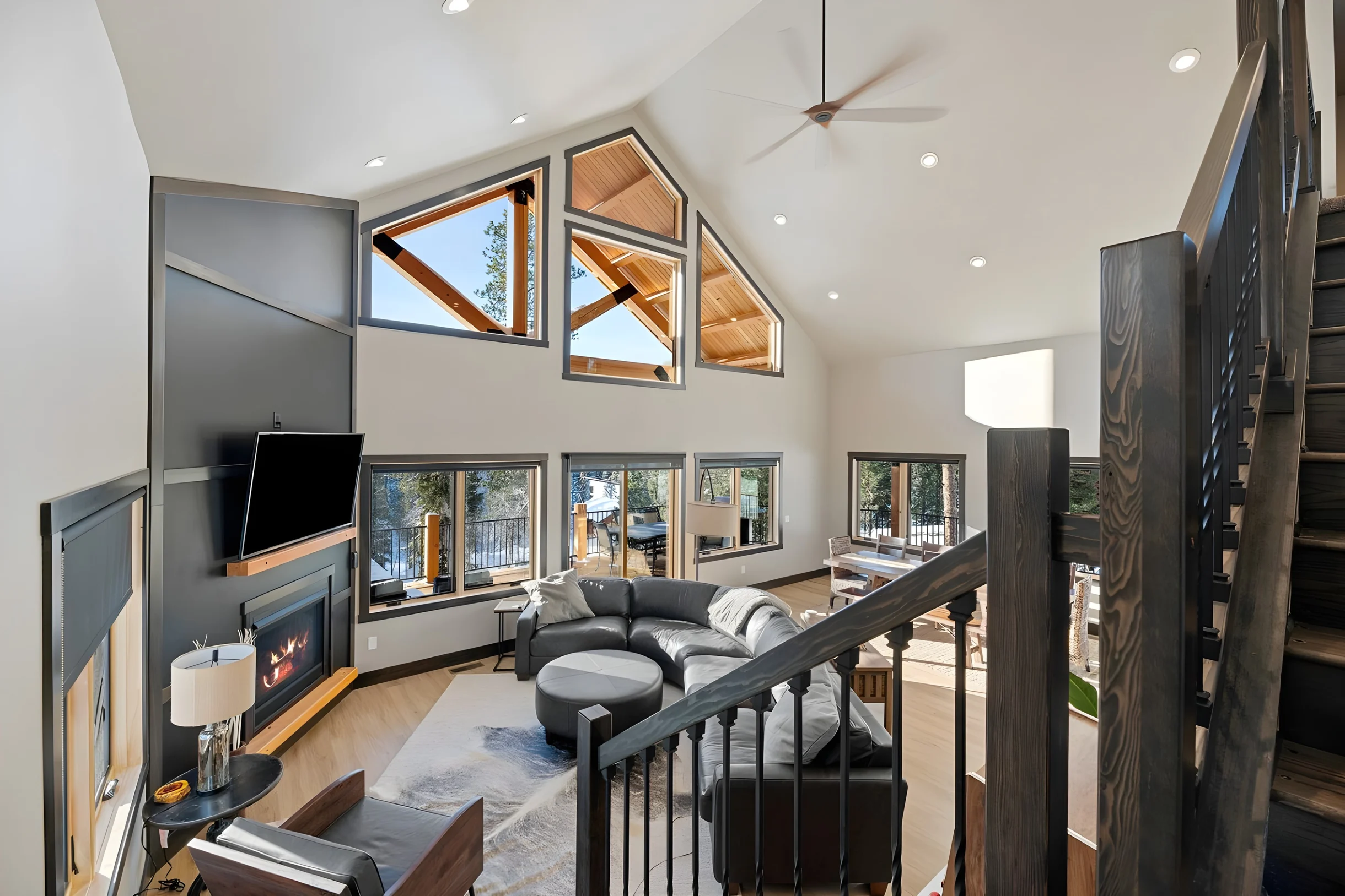 Valley Vista Retreat - New 5BR Cabin #42