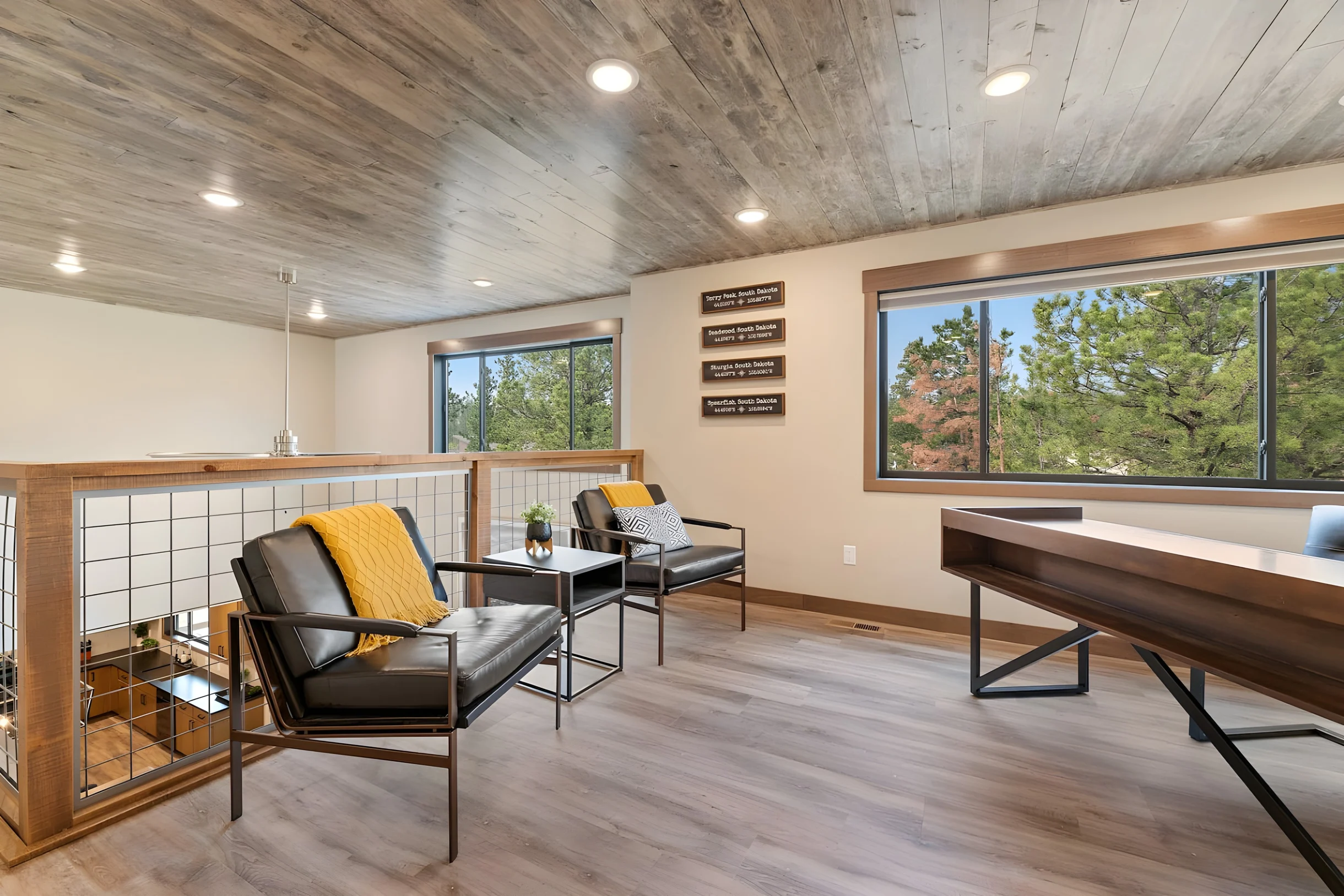 The Fireside-Hot Tub, Firepit, Fireplace #48