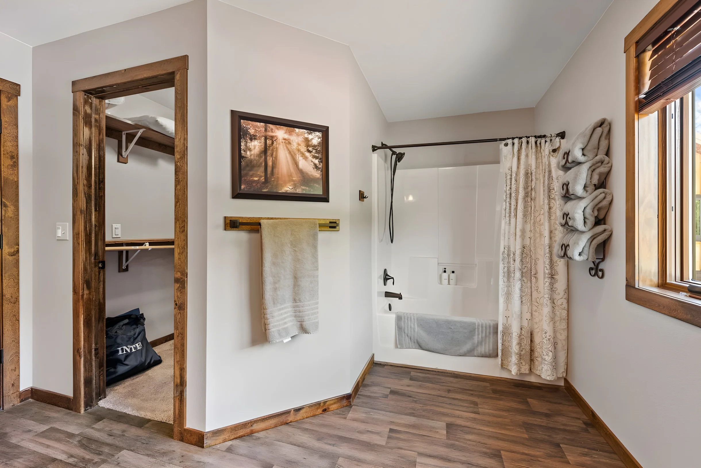 The Deadwood Lookout-Sleeps 22 #23