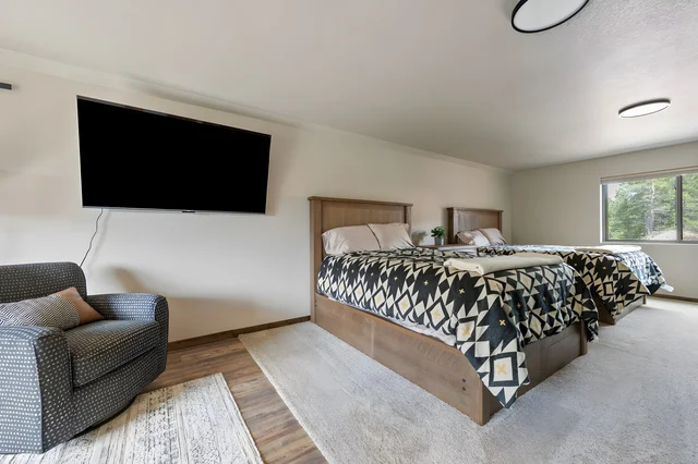 Bedroom 3 image 1