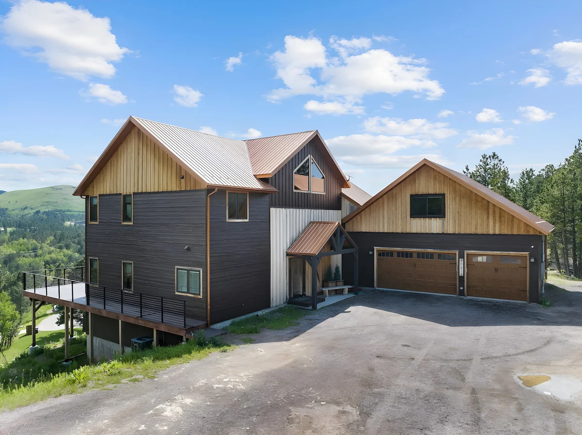 The Deadwood Lookout-Sleeps 22