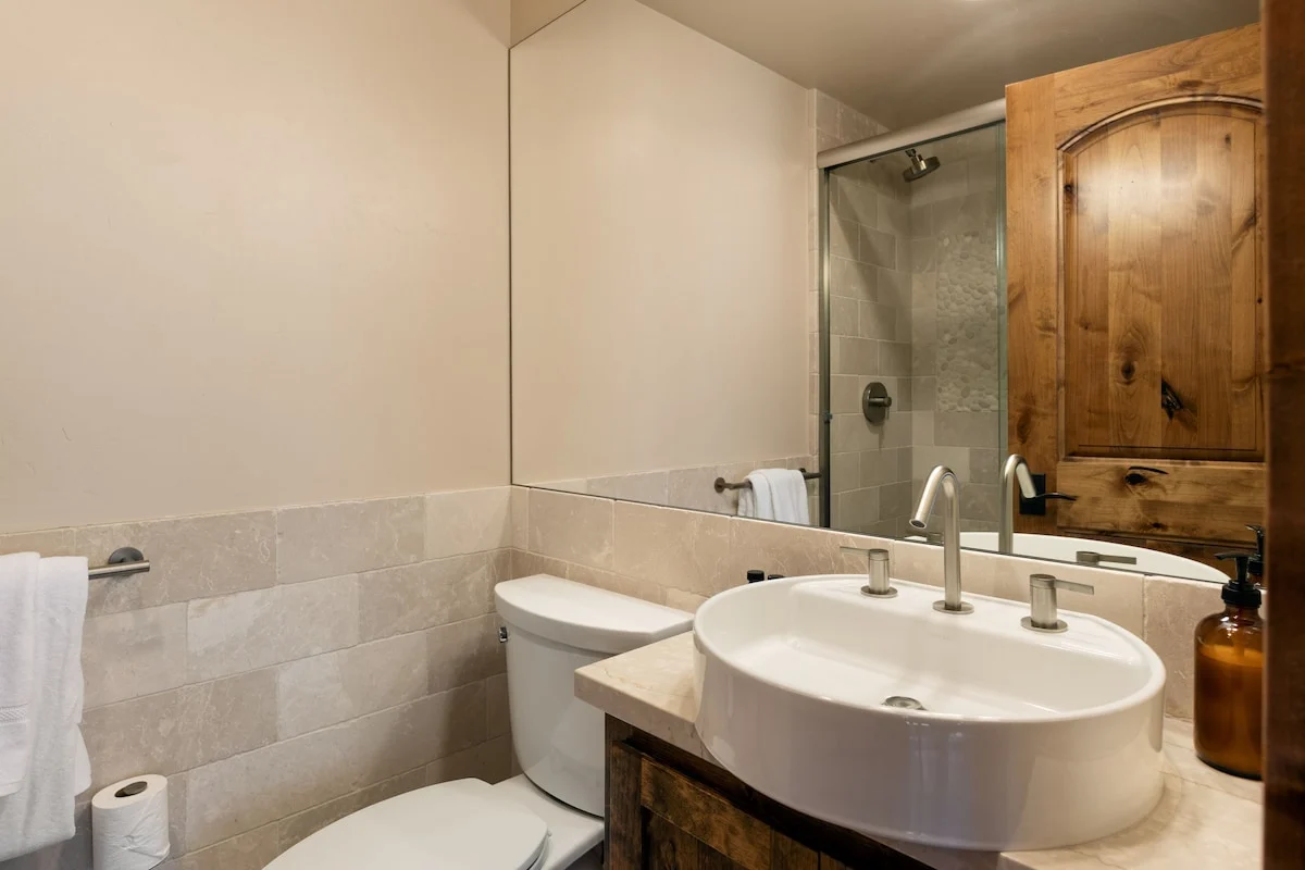 Wander Tahoe Vista Lakeshore