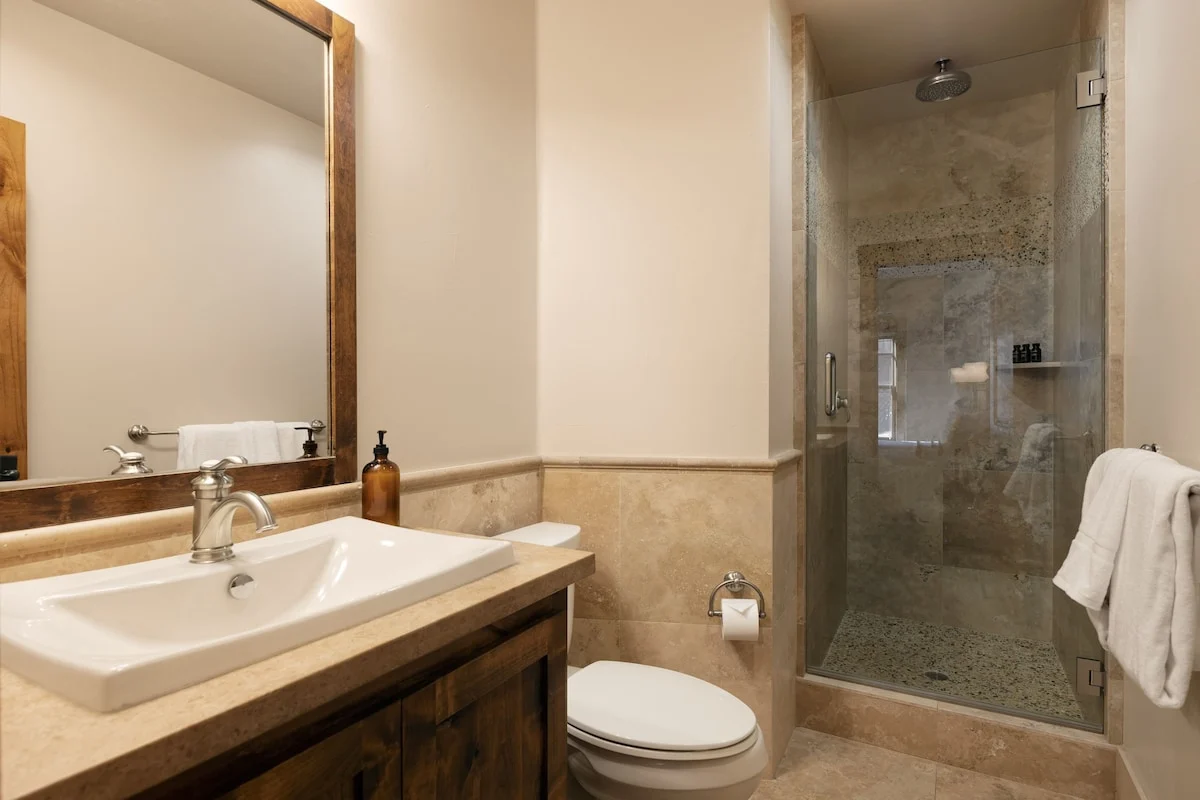 Wander Tahoe Vista Lakeshore