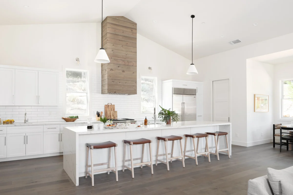 Wander Sonoma Valley Vineyards