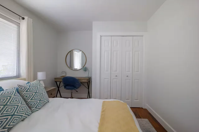 Bedroom 3 image 1