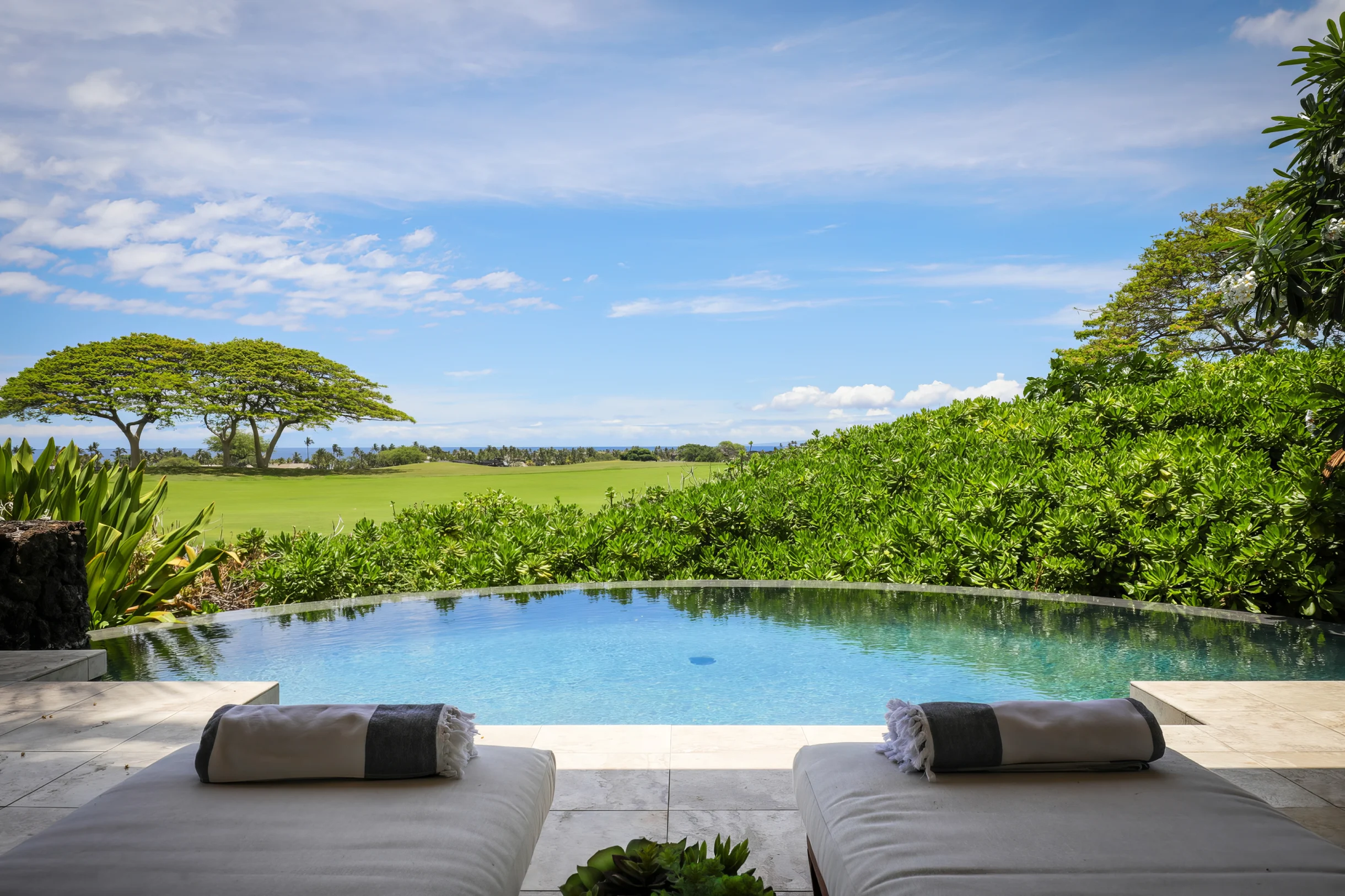 4BD Pakui Street Estate (147) at Hualalai Resort #47