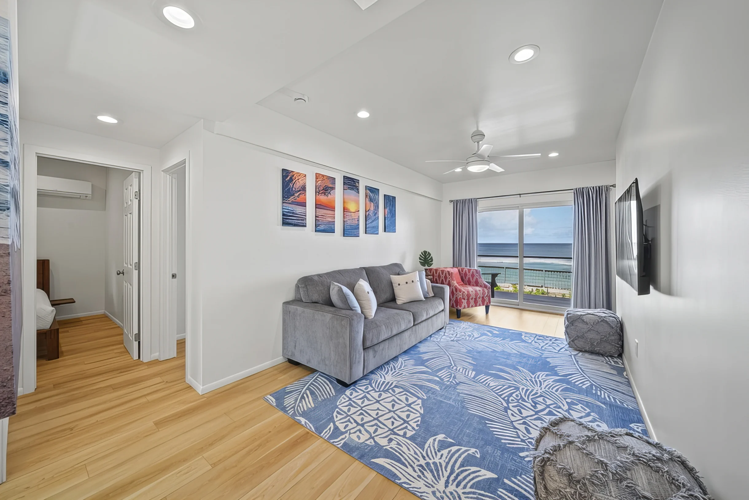 Surfer's Paradise #6