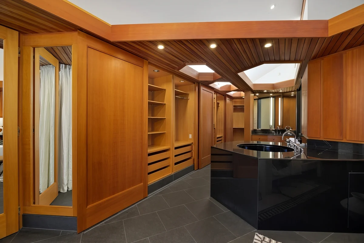 Chuckanut Point Villa #53