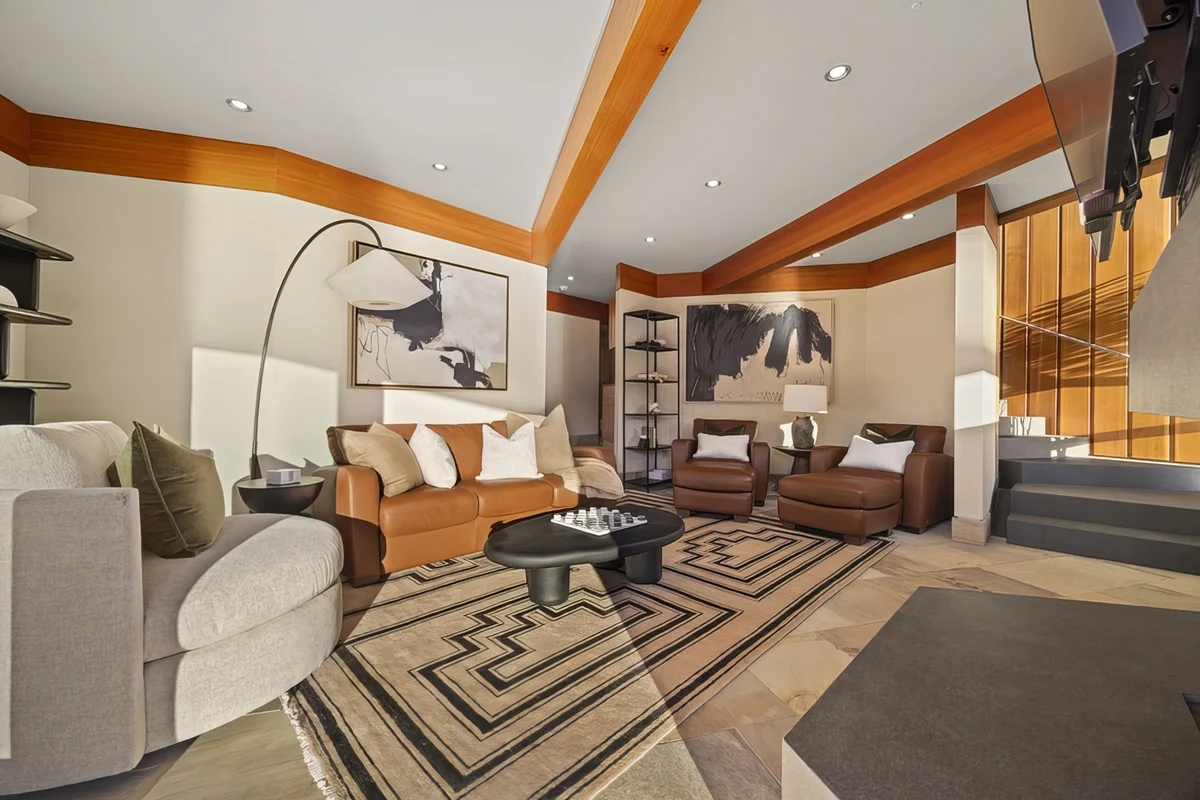 Chuckanut Point Villa #32