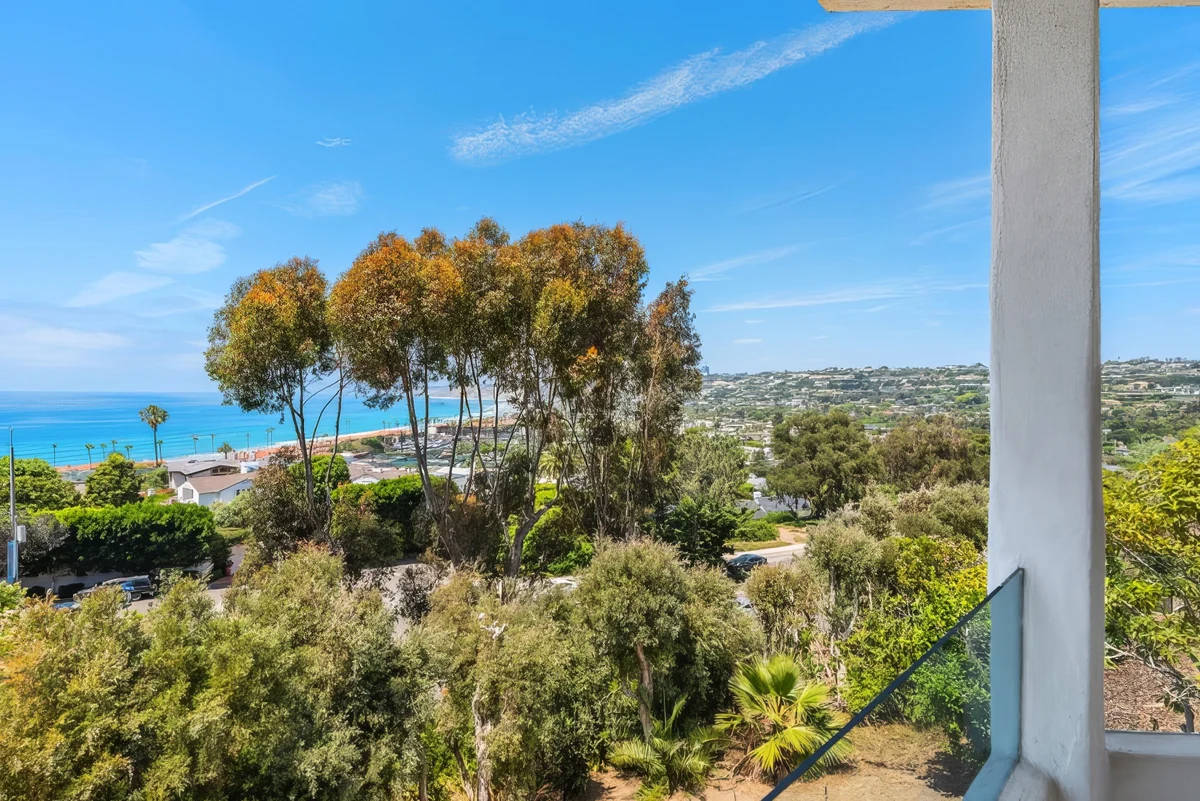 Coastal Lookout #73