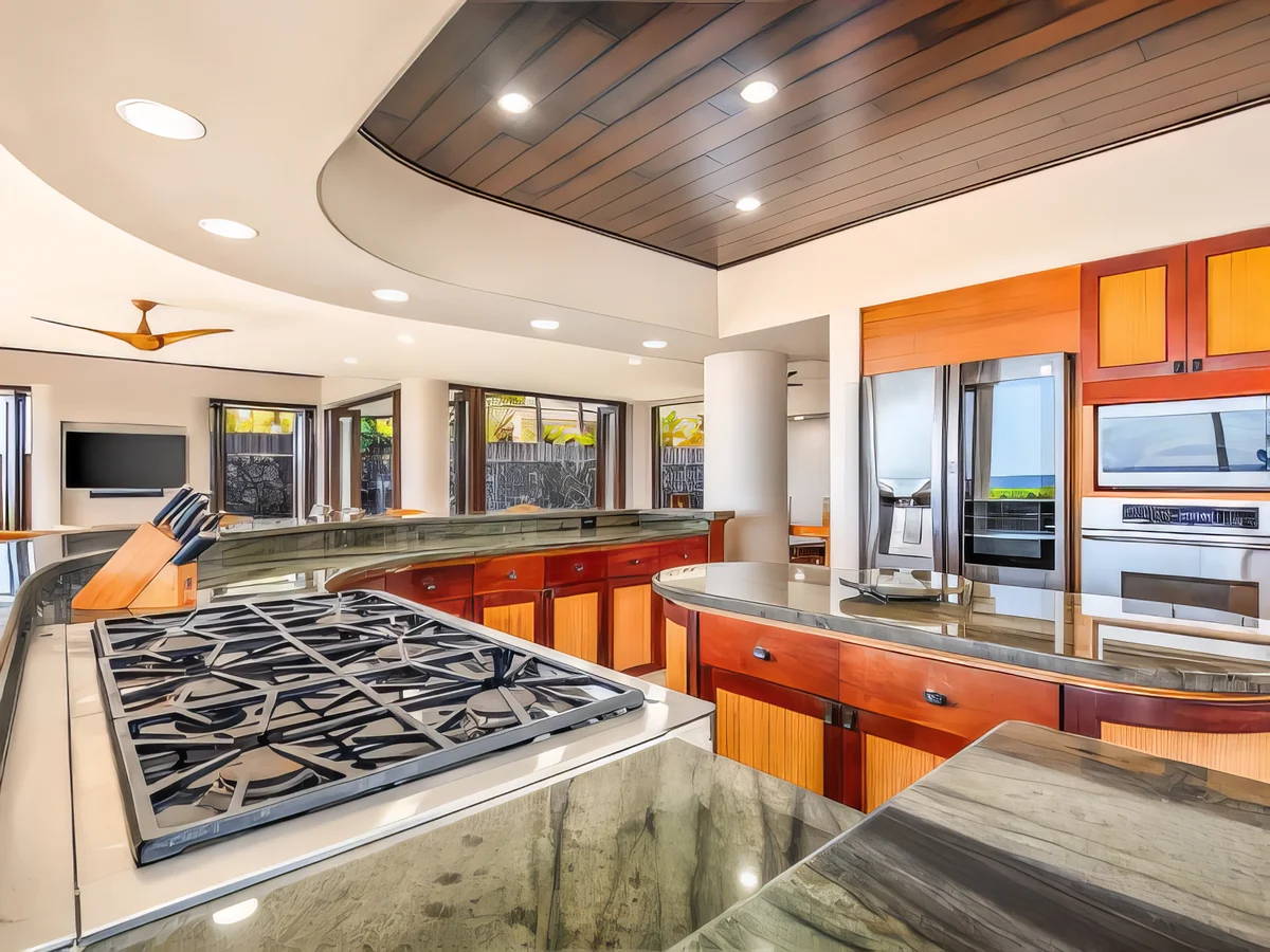 Wander Kailua Kona Breeze