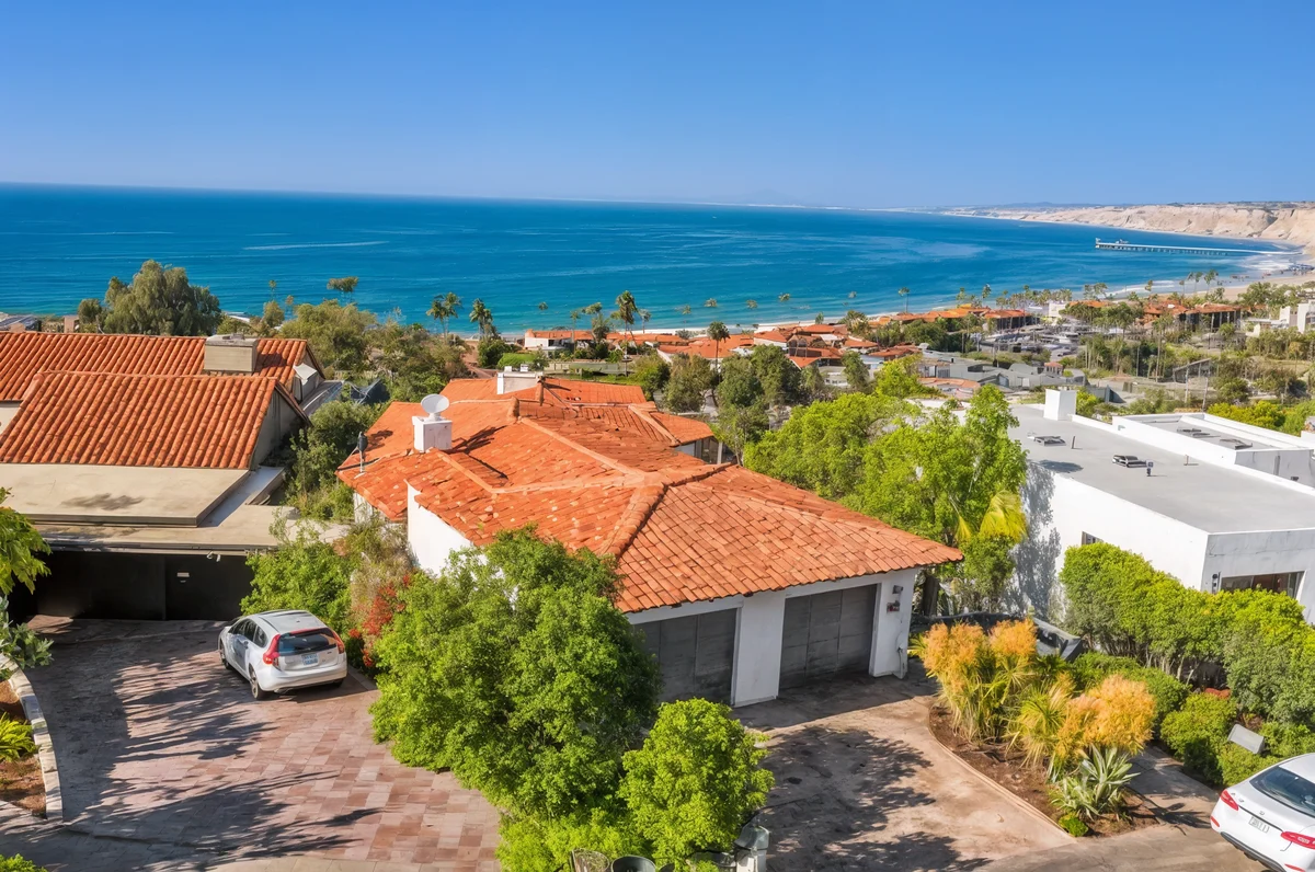 Wander La Jolla Lookout