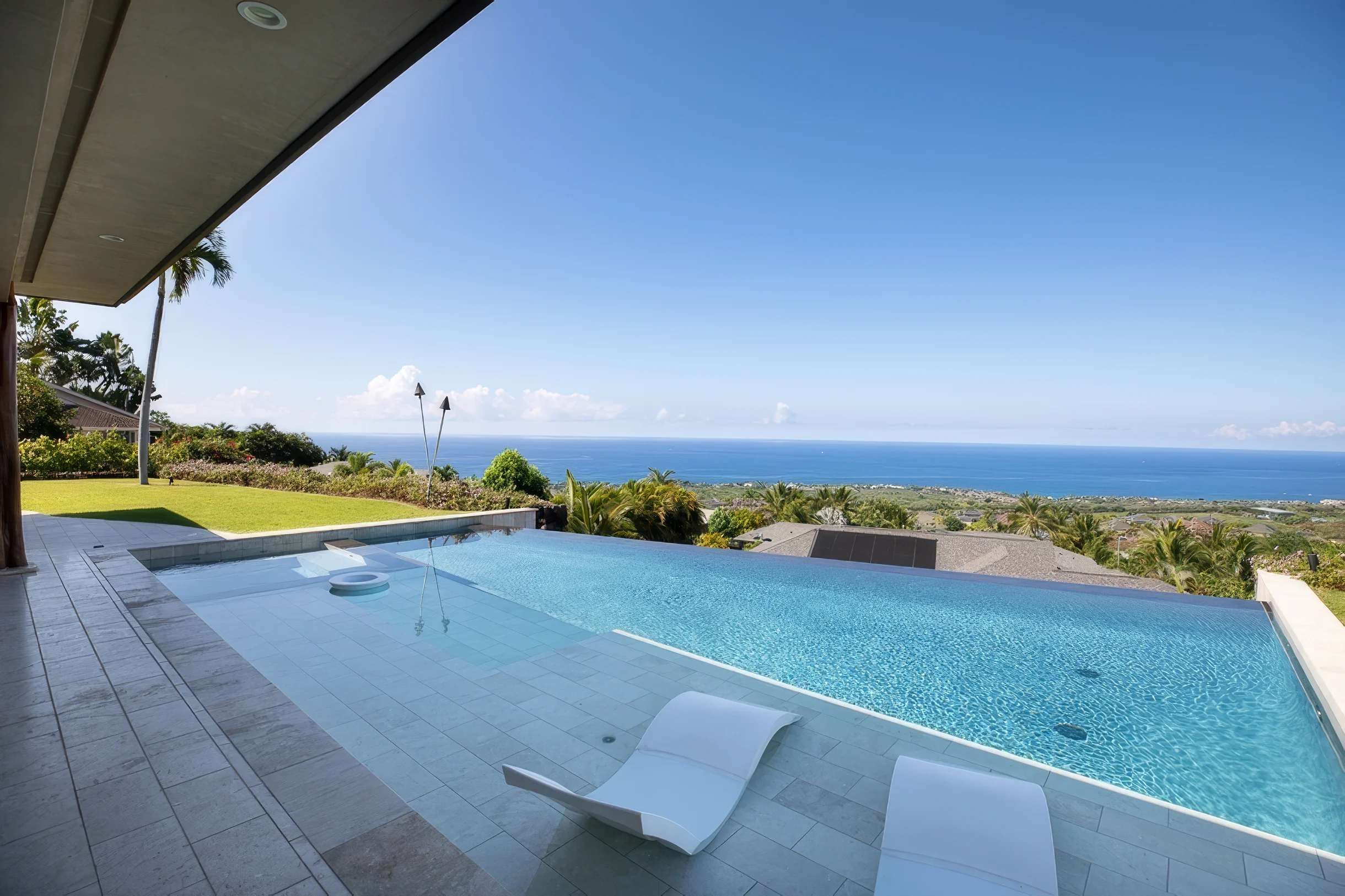 Wander Kailua Kona Coral #23