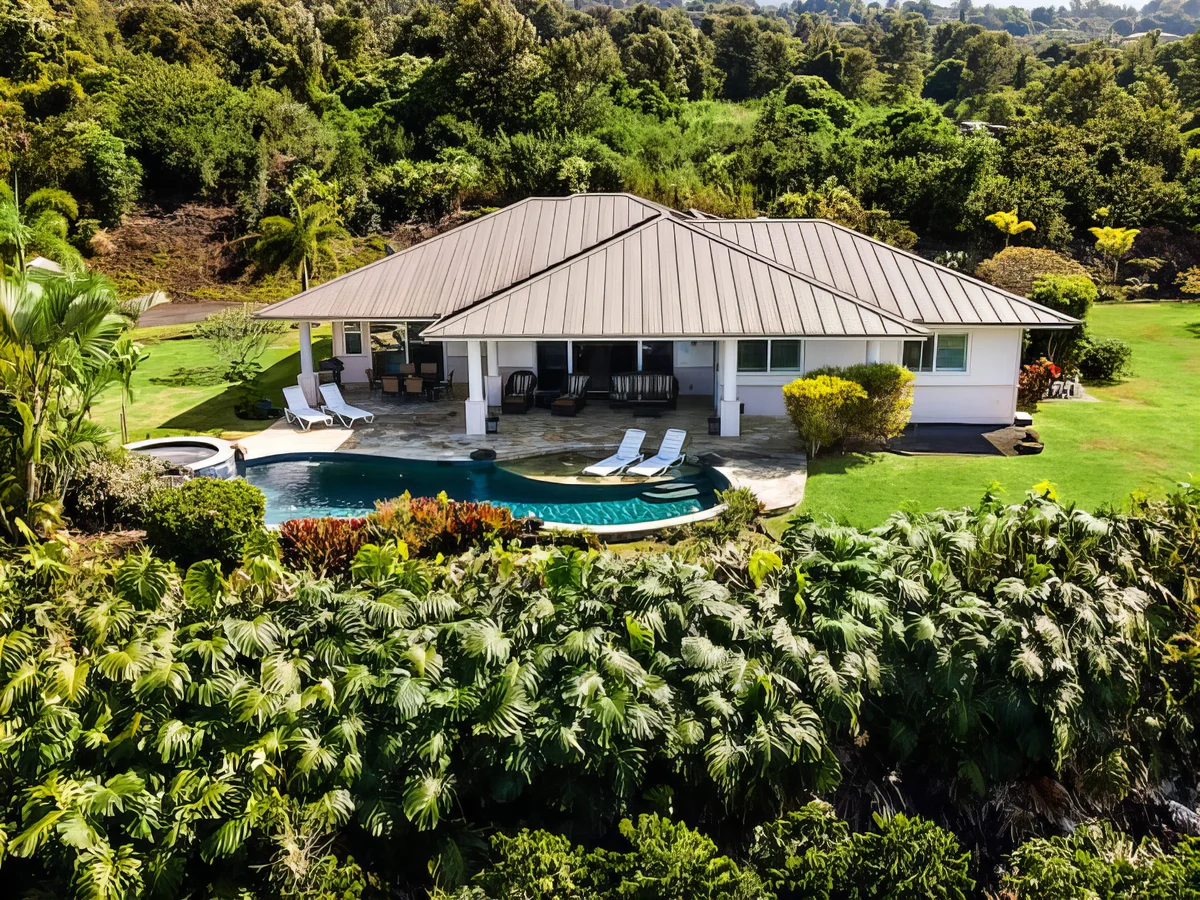 Wander Kailua Kona Lagoon