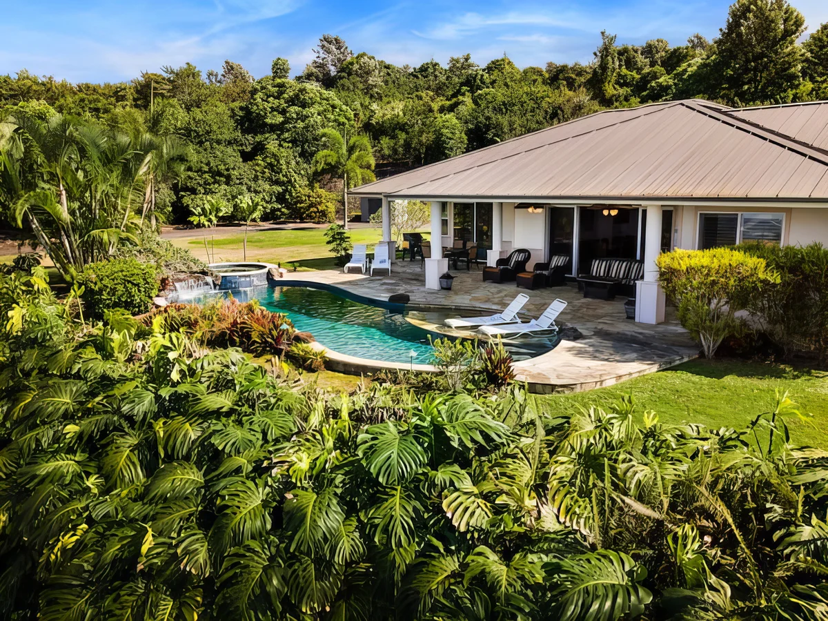 Wander Kailua Kona Lagoon