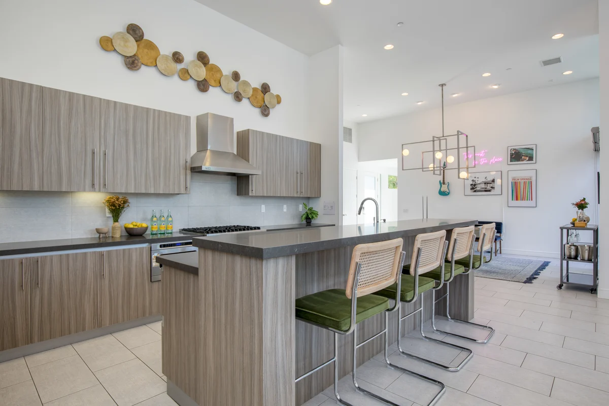 Wander La Quinta Views