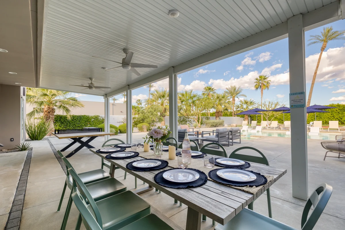 Wander La Quinta Views