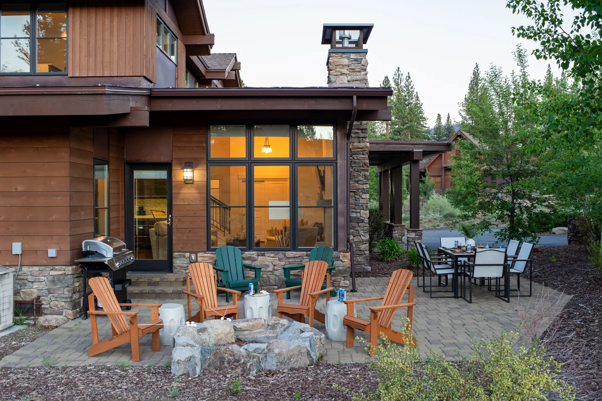 Wander Truckee Donner Slopes