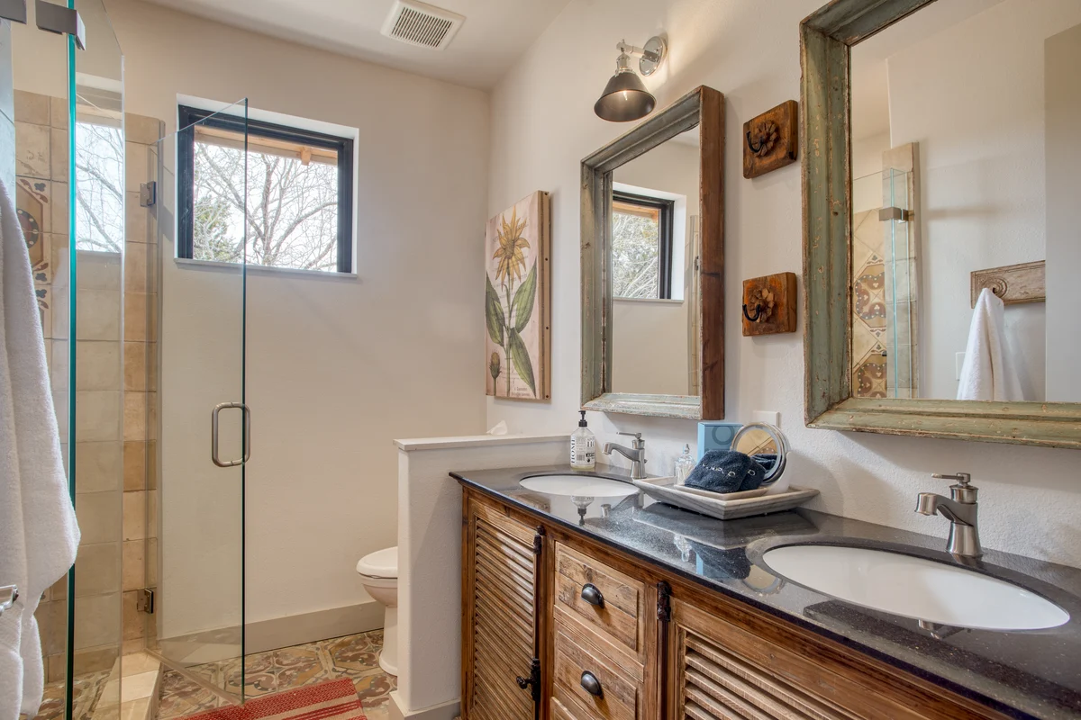 Wander Dripping Springs Canyon