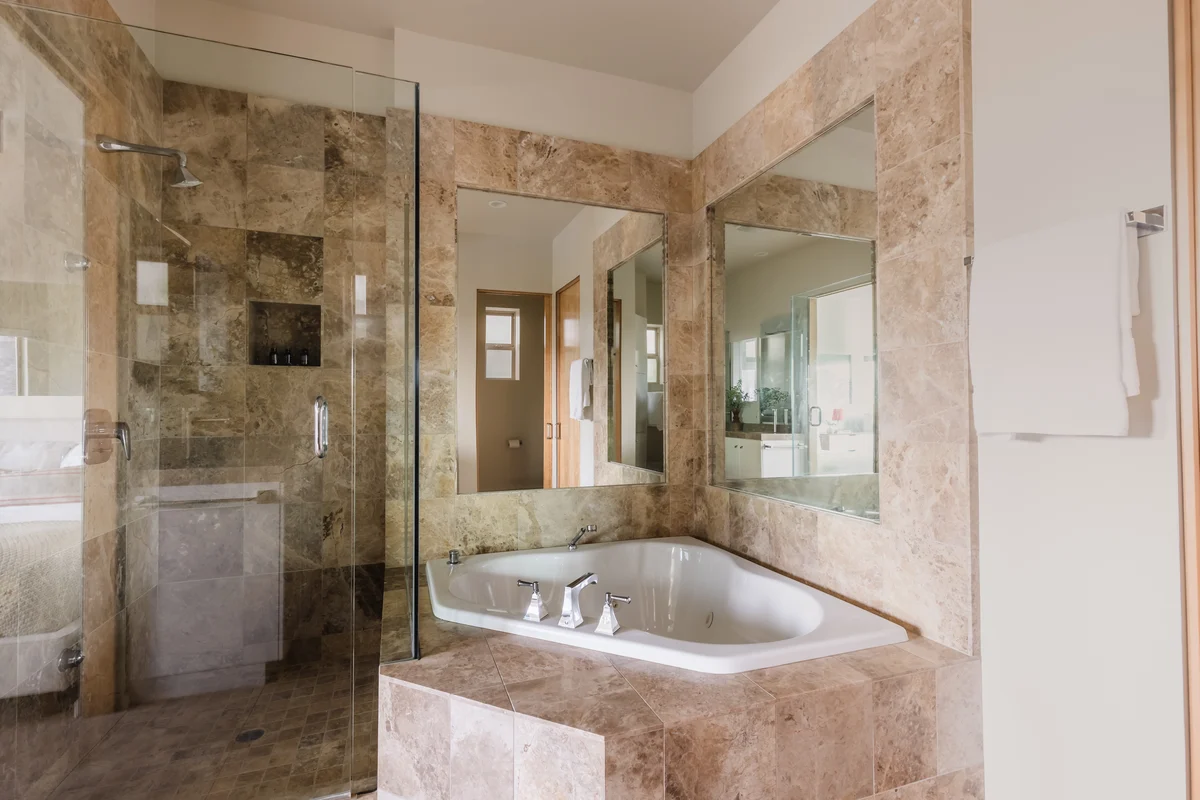 Wander Del Mar Shores