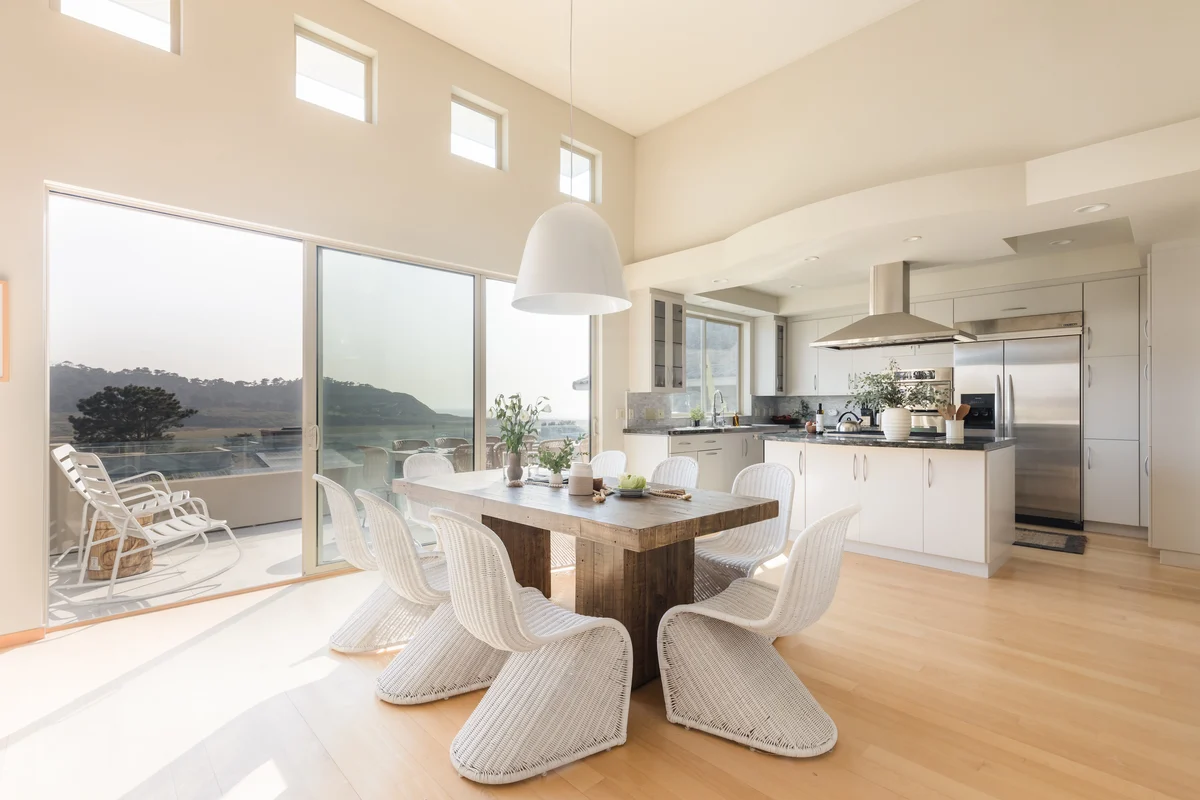 Wander Del Mar Shores