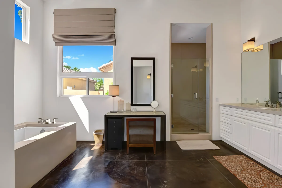 Wander La Quinta Fairways