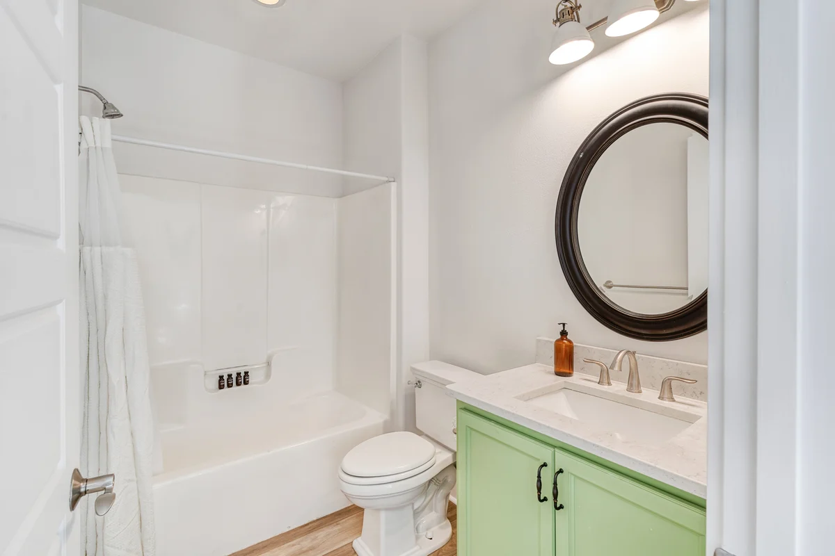 Wander Miramar Bayshore