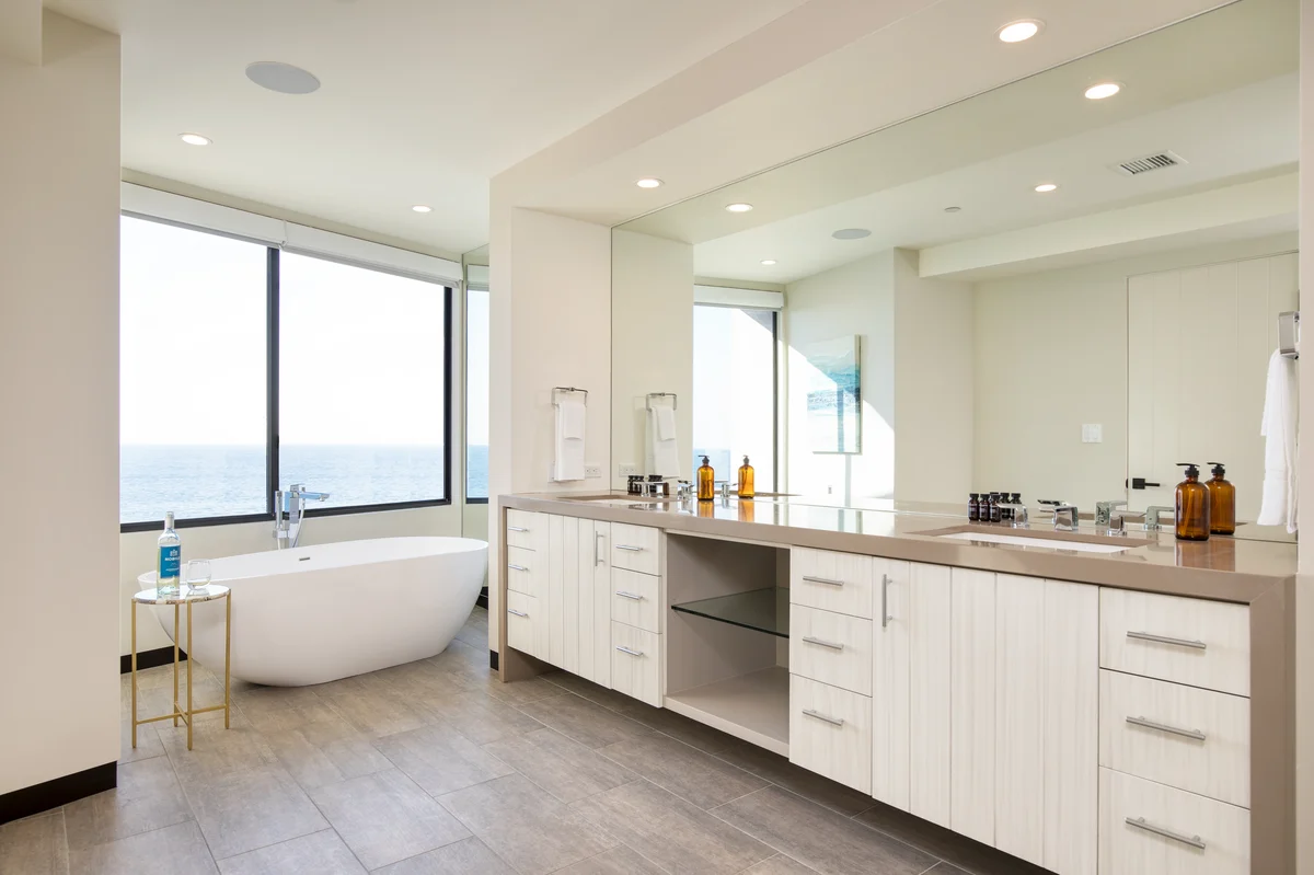 Wander Malibu Cove Retreat