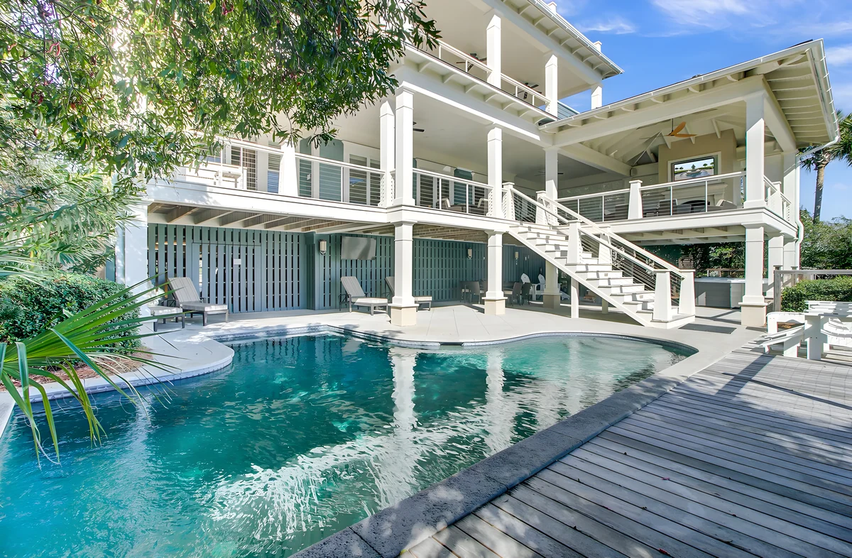 Wander Isle Palms Dune