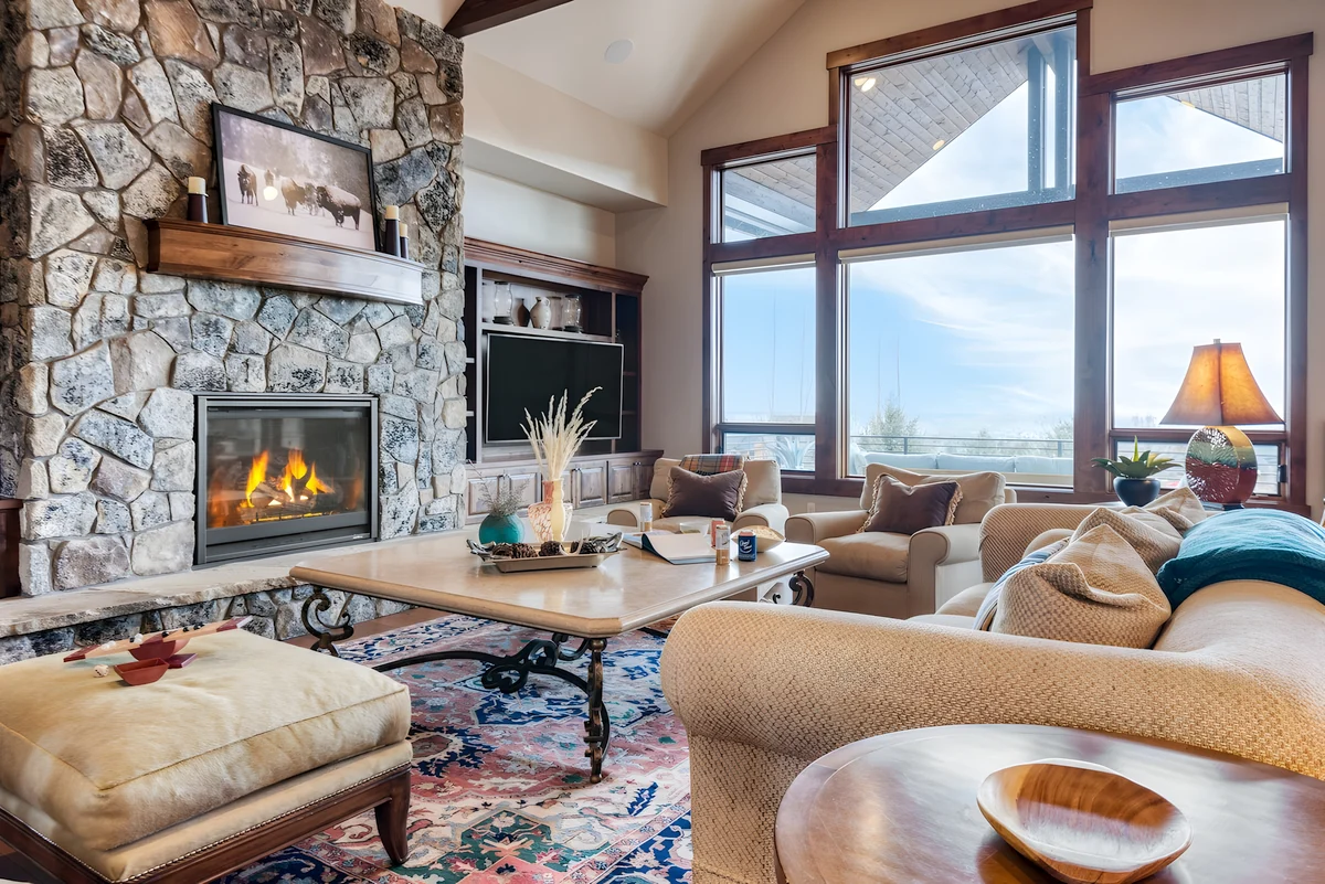 Wander Powell Butte Canyons