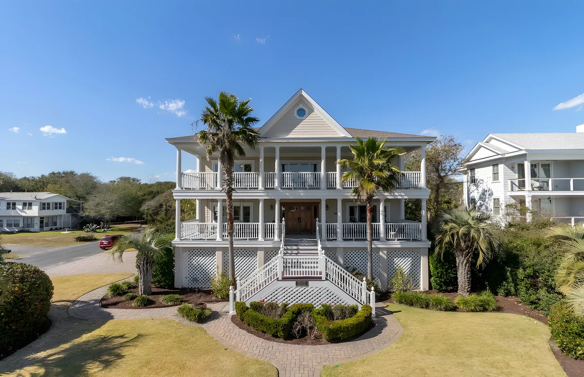 Wander Isle Palms Haven